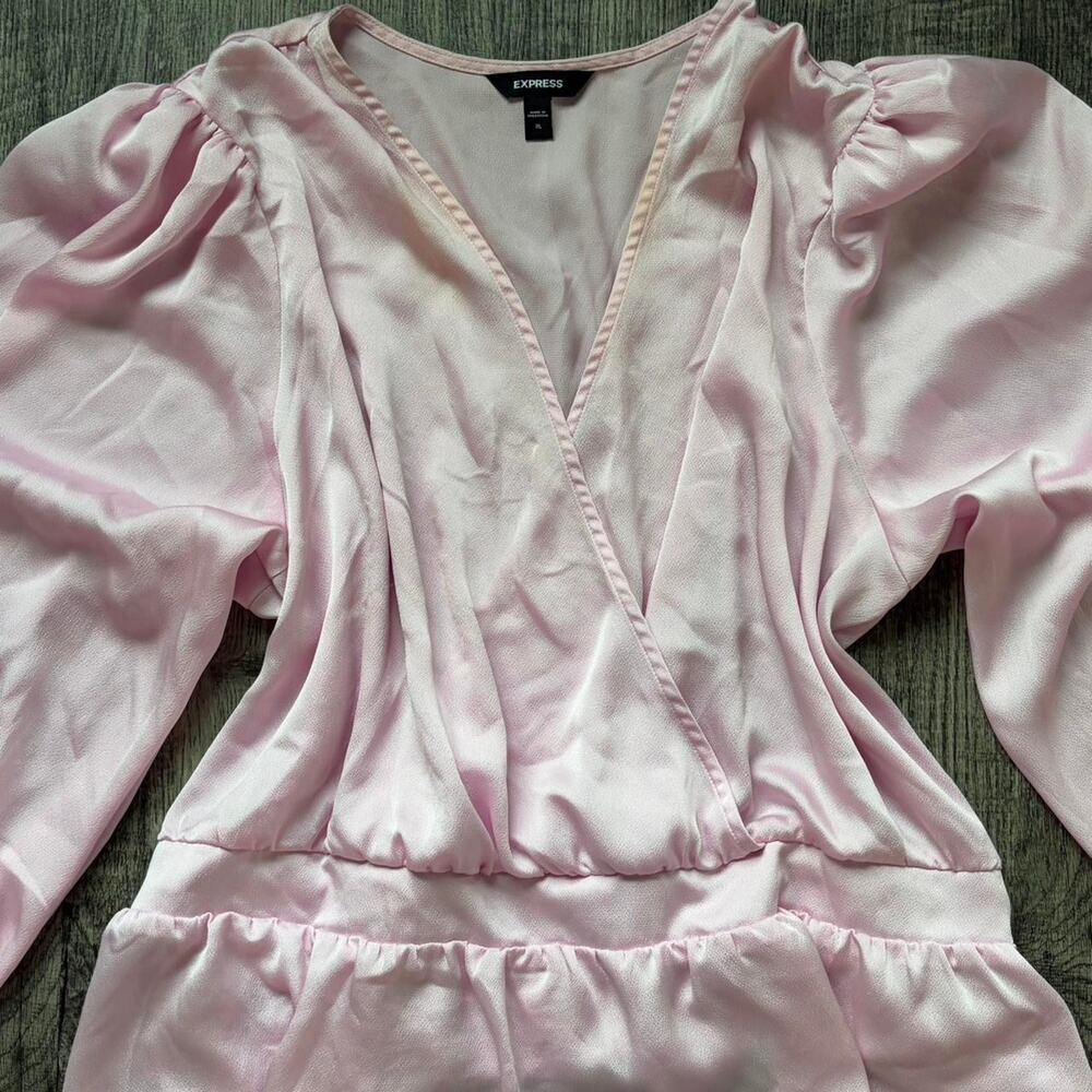Express Light Pink Ruffle Long Sleeve Blouse - XL - Picture 3 of 5